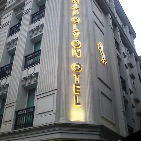 Napolyon Hotel Istanboel Buitenkant foto